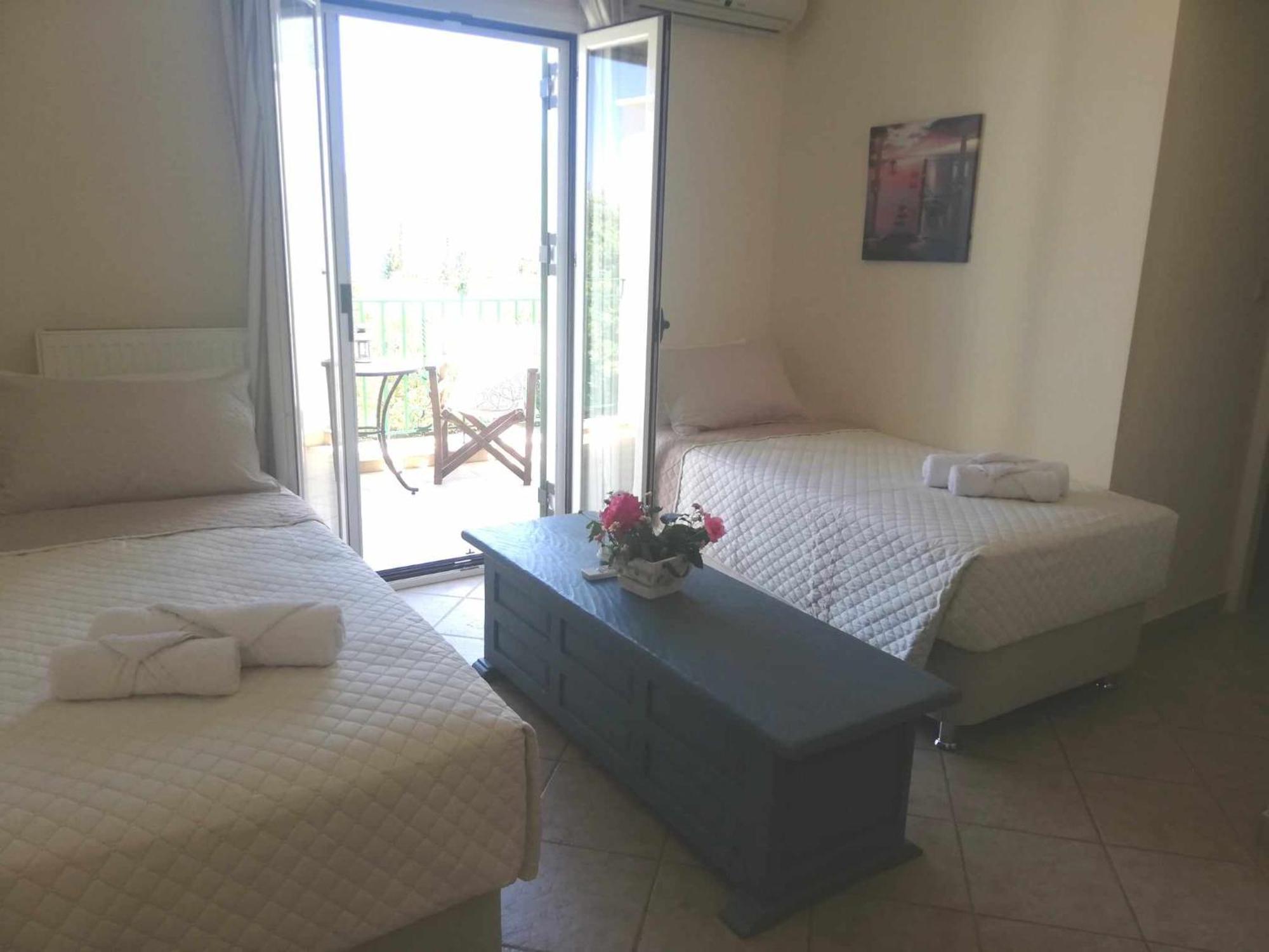Iliachtides Villas Karavomylos Exterior photo