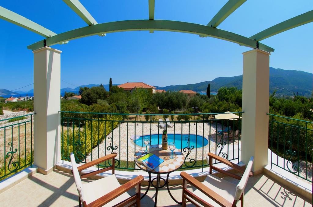 Iliachtides Villas Karavomylos Room photo