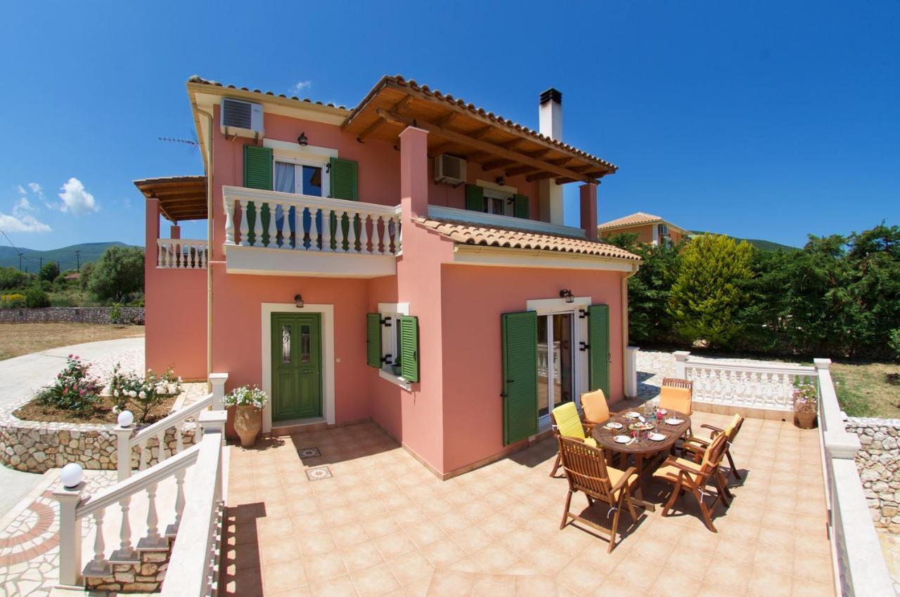 Iliachtides Villas Karavomylos Room photo